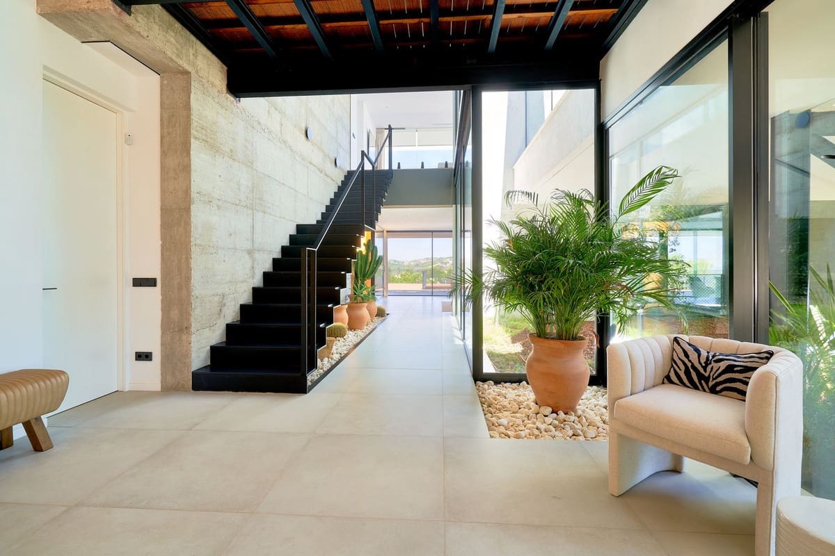 5 soveværelse Villa til salg i Sotogrande med swimmingpool garage - € 4.500.000 (Ref: 8574621)