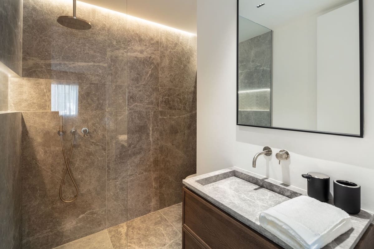 3 chambre Appartement à vendre à Golden Mile avec piscine garage - 4 695 000 € (Ref: 8574626)