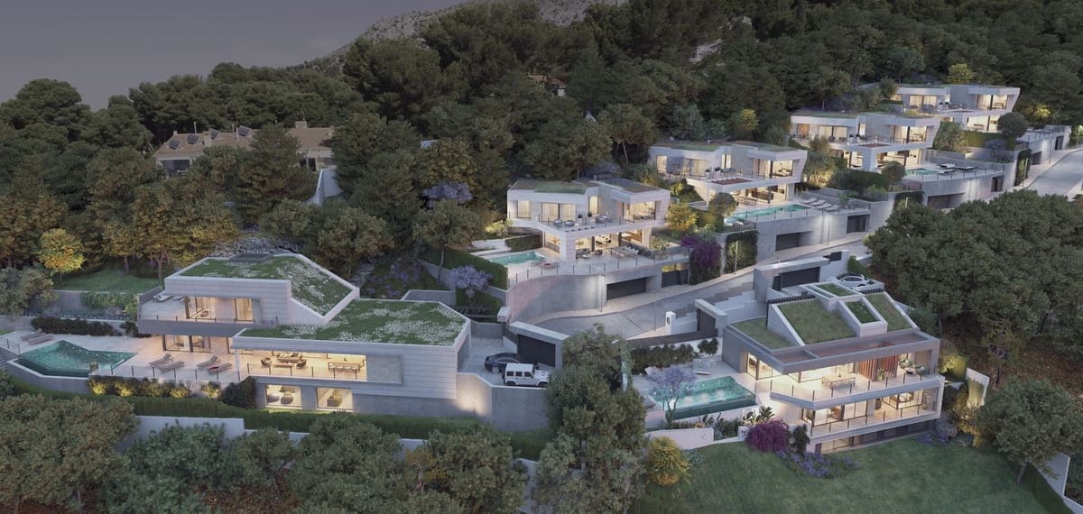 5 bedroom Villa for sale in Malaga city with pool garage - € 3,800,000 (Ref: 8574645)