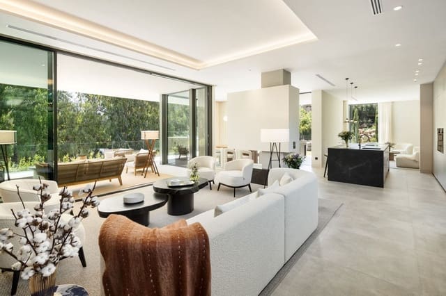 6 sypialnia Willa na sprzedaż w Nueva Andalucia, Marbella z basenem - 4 375 000 € (Ref: 8574676)