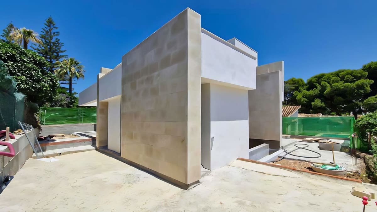 4 chambre Villa/Maison à vendre à Marbella avec piscine garage - 1 595 000 € (Ref: 8644241)