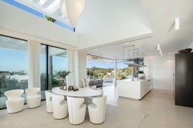 6 sypialnia Willa na sprzedaż w Marbella z basenem garażem - 6 950 000 € (Ref: 8698843)