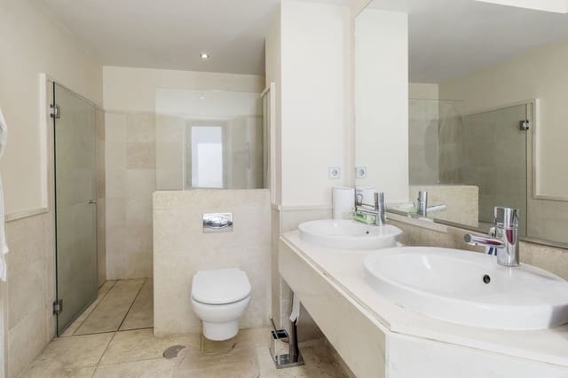 3 slaapkamer Appartement te koop in Benahavís met zwembad garage - € 1.075.000 (Ref: 8723101)