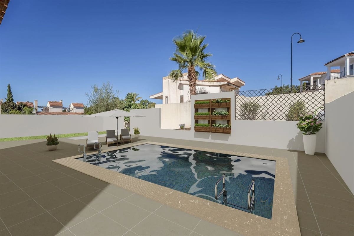 3 sovrum Semi-fristående Villa till salu i Mijas med pool garage - 750 000 € (Ref: 8728589)