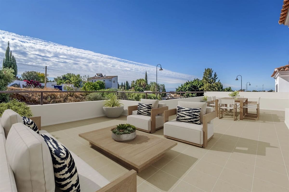 3 soveværelse Semi-Rækkehus til salg i Mijas med swimmingpool garage - € 515.000 (Ref: 8728590)