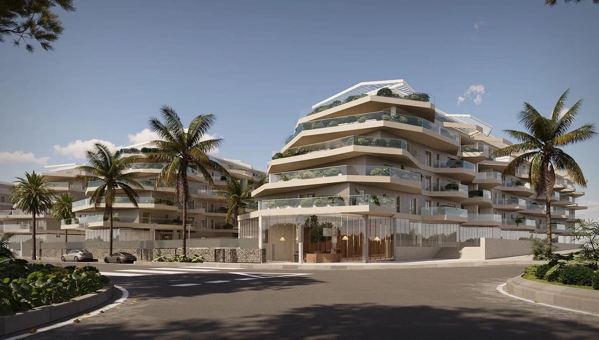 3 sypialnia Apartament na sprzedaż w Fuengirola z basenem garażem - 533 500 € (Ref: 8807375)