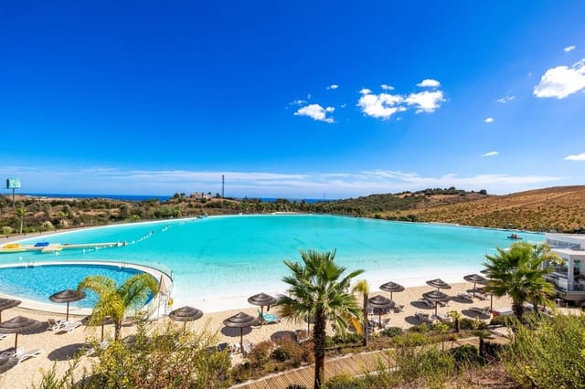 2 makuuhuone Huoneisto myytävänä paikassa Estepona mukana uima-altaan 
autotalli - 390 000 € (Ref: 8850320)