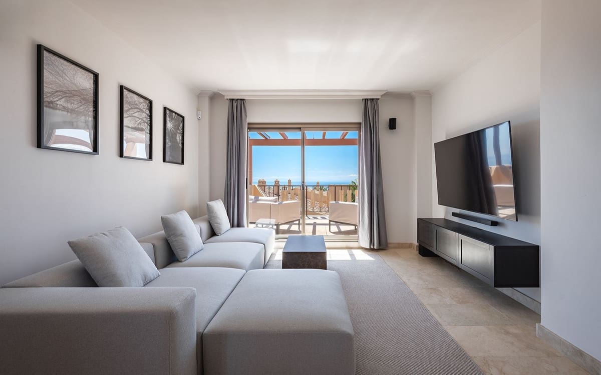 3 soveværelse Penthouse til salg i Benahavis med swimmingpool garage - € 795.000 (Ref: 8940762)