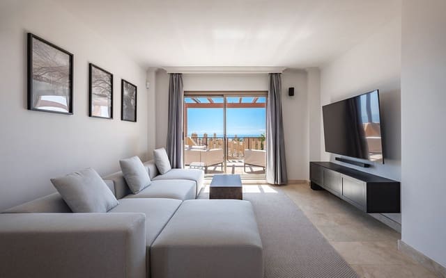 3 chambre Penthouse à vendre à Benahavís avec piscine garage - 795 000 € (Ref: 8940762)