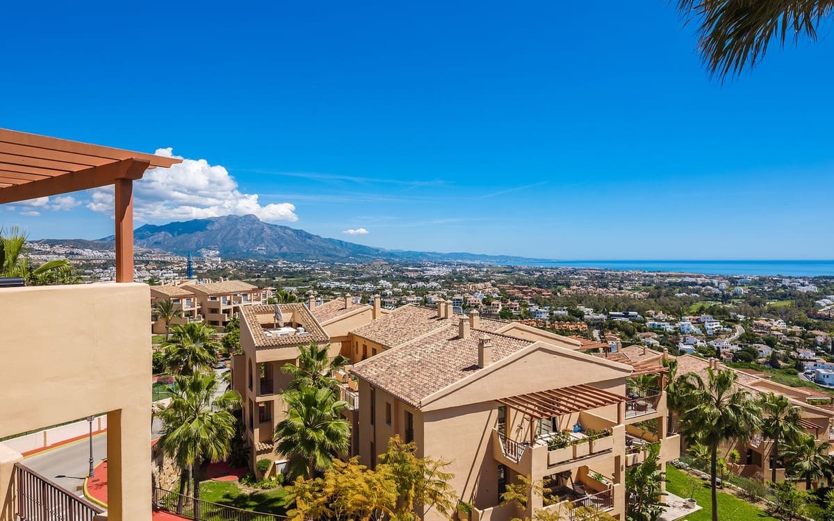 3 soveværelse Penthouse til salg i Benahavis med swimmingpool garage - € 795.000 (Ref: 8940762)