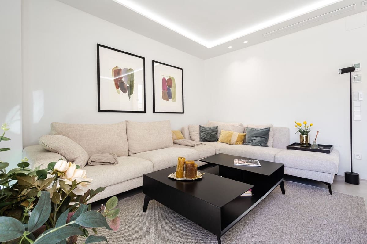 4 soverom Penthouse til salgs i Marbella med svømmebasseng - € 1 150 000 (Ref: 8940763)