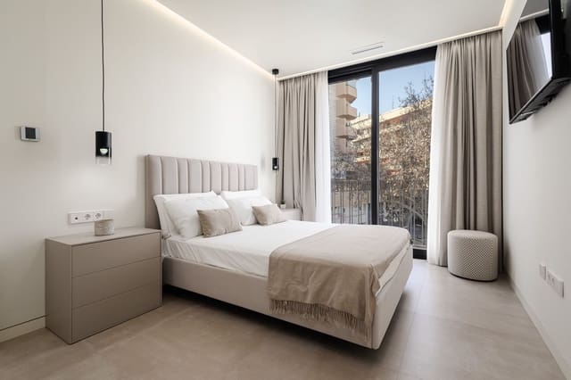 4 sovrum Takvåning till salu i Marbella med pool - 1 150 000 € (Ref: 8940763)