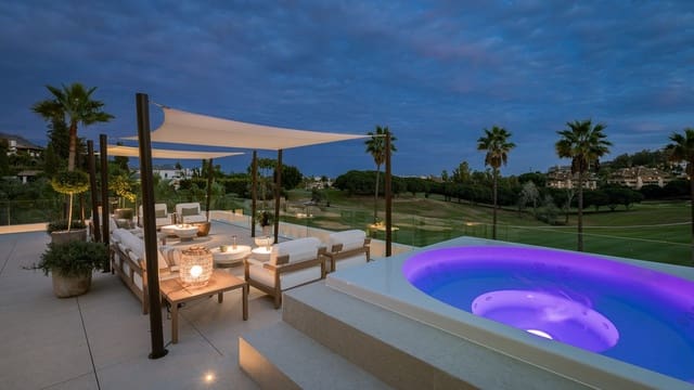 4 soveværelse Villa til salg i Marbella med swimmingpool garage - € 5.975.000 (Ref: 8966853)