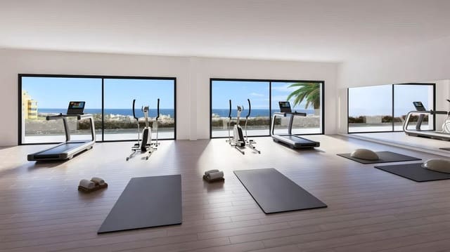 2 chambre Penthouse à vendre à Estepona avec piscine garage - 788 000 € (Ref: 8983087)