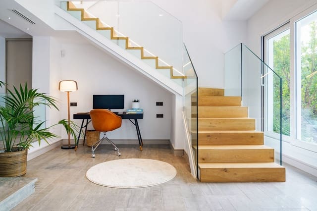 6 sypialnia Willa na sprzedaż w Nueva Andalucia, Marbella z basenem garażem - 2 590 000 € (Ref: 8983091)