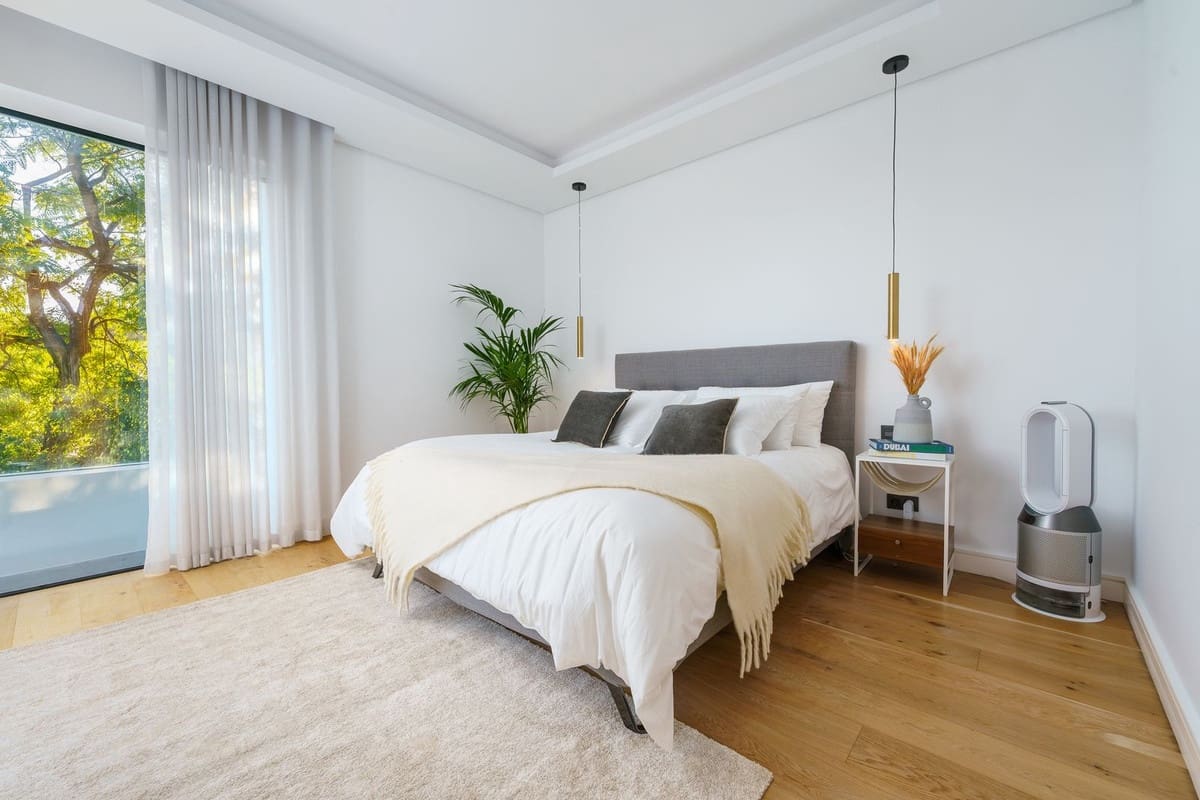 6 soveværelse Villa til salg i Nueva Andalucia med swimmingpool garage - € 2.590.000 (Ref: 8983091)