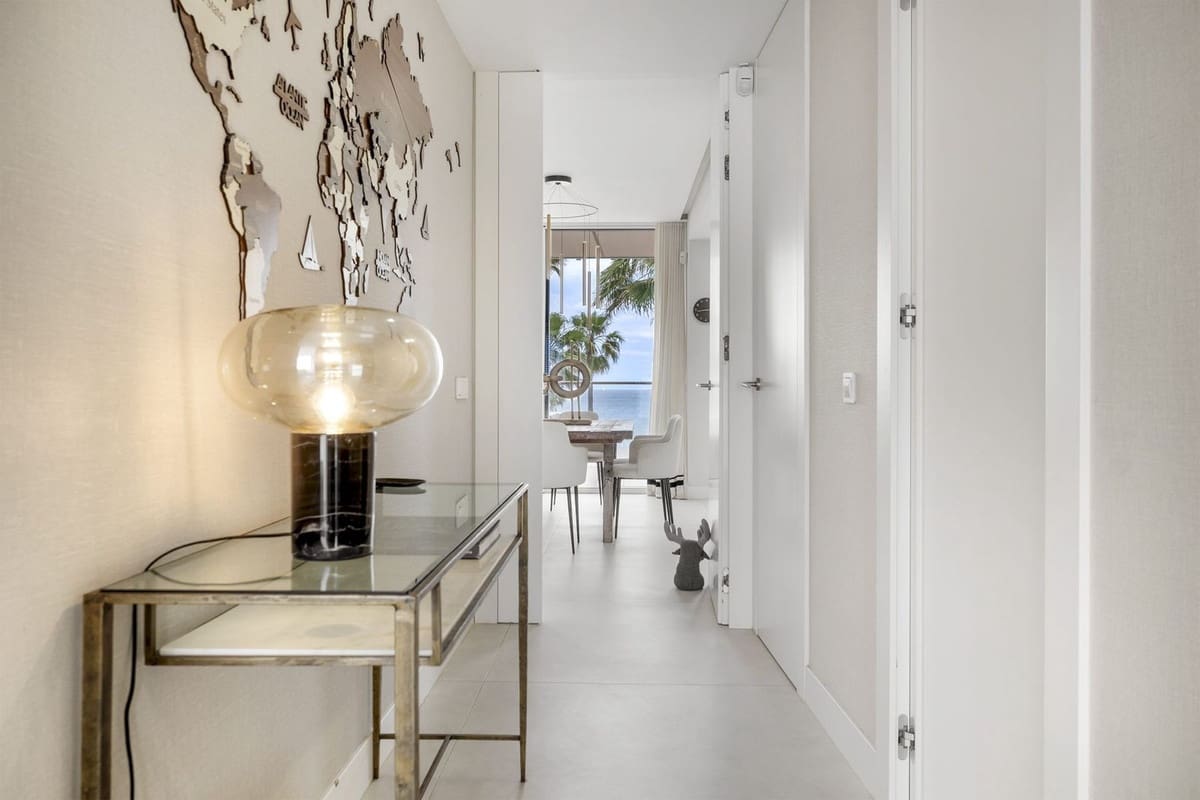 3 soveværelse Lejlighed til salg i New Golden Mile med swimmingpool garage - € 1.145.000 (Ref: 9002293)