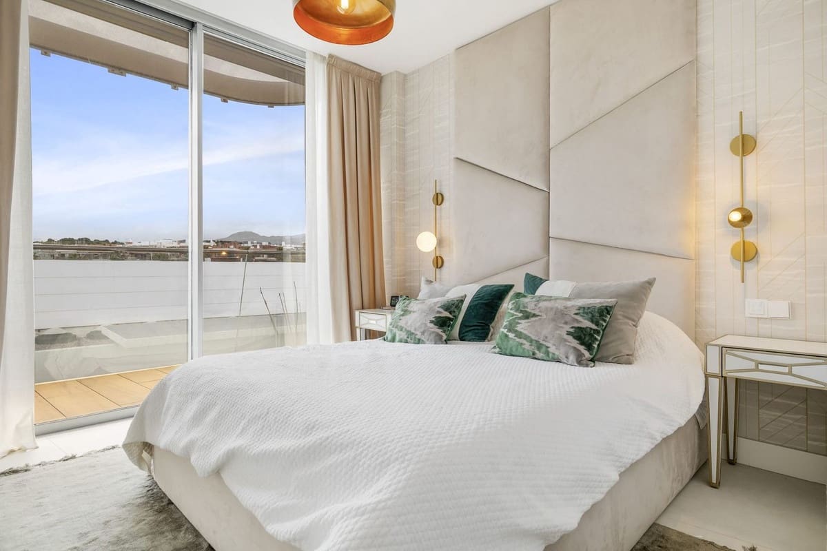 3 sovrum Lägenhet till salu i New Golden Mile med pool garage - 1 145 000 € (Ref: 9002293)