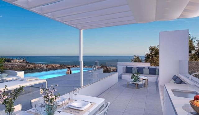 2 sypialnia Penthouse na sprzedaż w La Cala de Mijas, Mijas z basenem garażem - 882 000 € (Ref: 9012940)