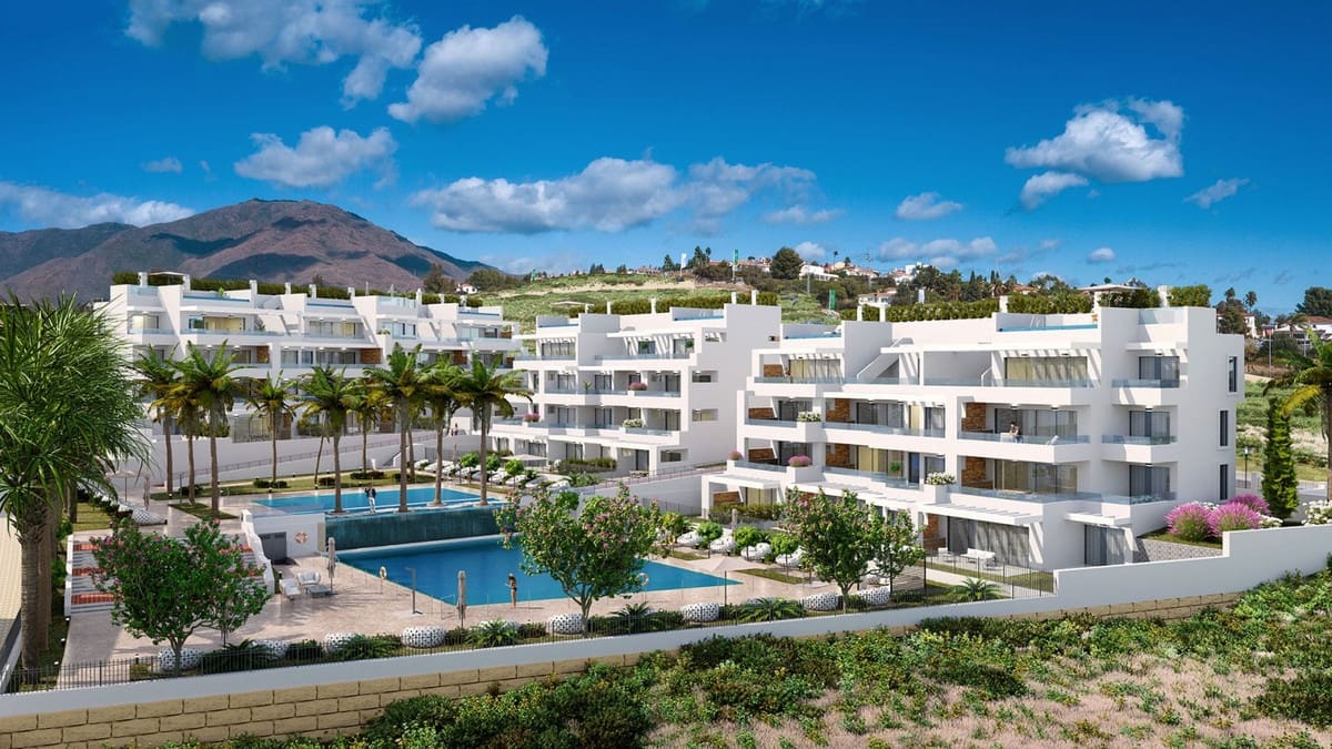 2 soverom Penthouse til salgs i Estepona med svømmebasseng garasje - € 975 000 (Ref: 9028724)