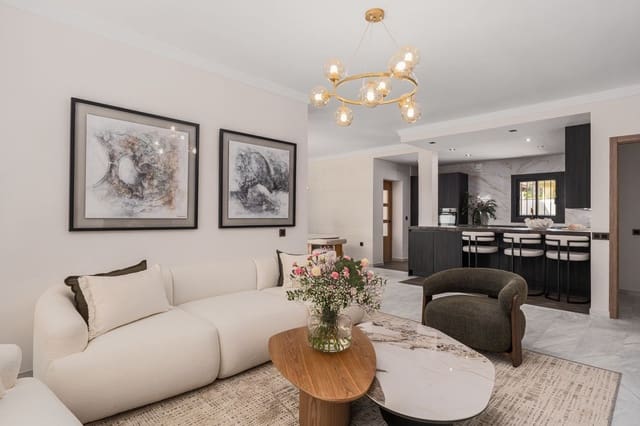 6 sypialnia Willa na sprzedaż w Marbella z basenem garażem - 2 350 000 € (Ref: 9066328)