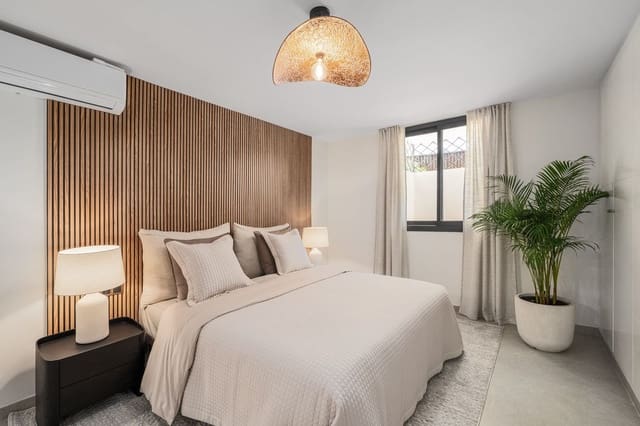 6 sypialnia Willa na sprzedaż w Marbella z basenem garażem - 2 350 000 € (Ref: 9066328)