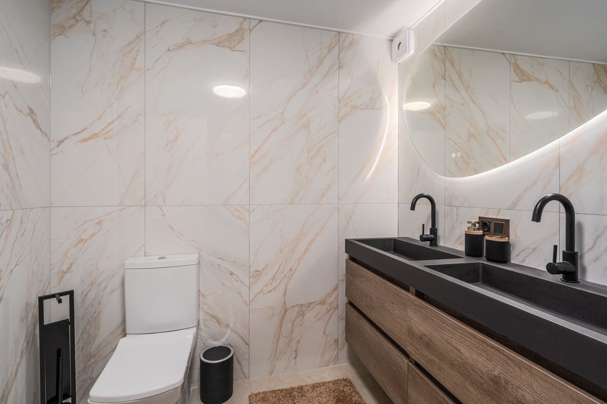 6 soveværelse Villa til salg i Marbella med swimmingpool garage - € 2.150.000 (Ref: 9066328)