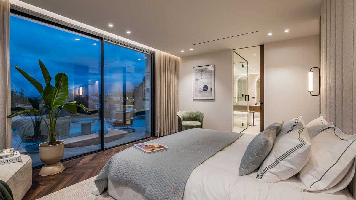 6 sypialnia Willa na sprzedaż w Marbella z basenem garażem - 3 975 000 € (Ref: 9074368)