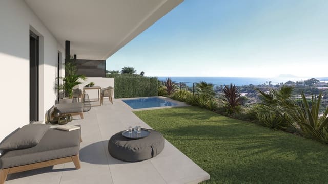 4 bedroom Townhouse for sale in Manilva with pool garage - € 490,000 (Ref: 9084610)