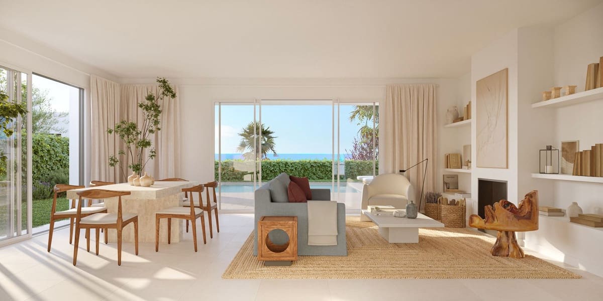 3 soveværelse Byhus til salg i Sotogrande med swimmingpool garage - € 934.000 (Ref: 9099560)