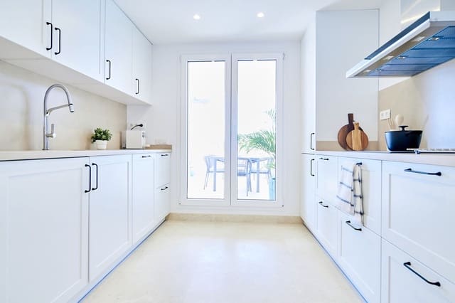 2 Zimmer Penthouse zu verkaufen in Marbella mit Pool Garage - 571.500 € (Ref: 9107988)