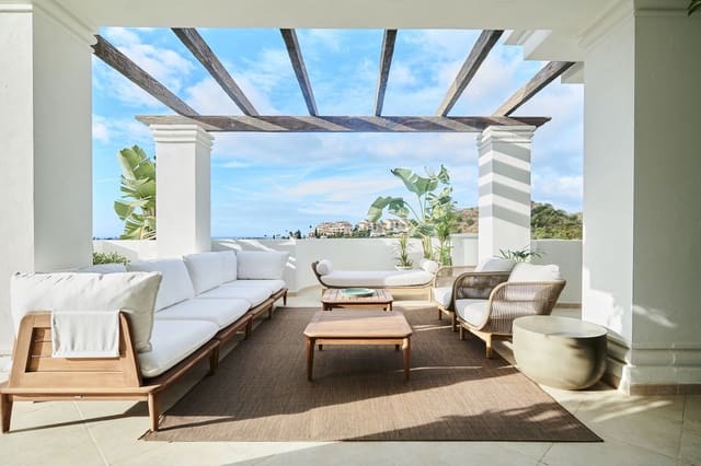 2 soverom Penthouse til salgs i Marbella med svømmebasseng garasje - € 571 500 (Ref: 9107988)