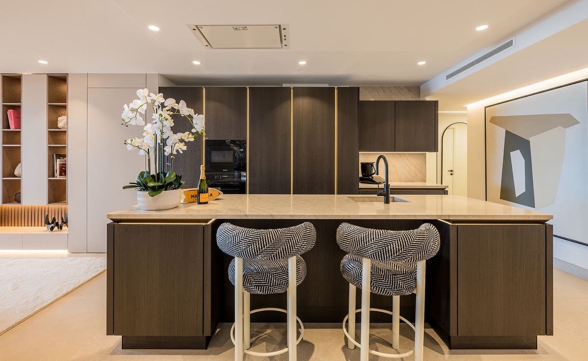 4 slaapkamer Appartement te koop in Estepona met zwembad garage - € 3.995.000 (Ref: 9110807)