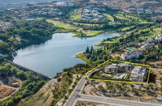 3 soveværelse Lejlighed til salg i Estepona med swimmingpool garage - € 758.000 (Ref: 9113147)