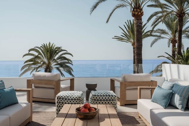 3 soverom Kjedet enebolig til salgs i Marbella med svømmebasseng garasje - € 5 995 000 (Ref: 9207123)