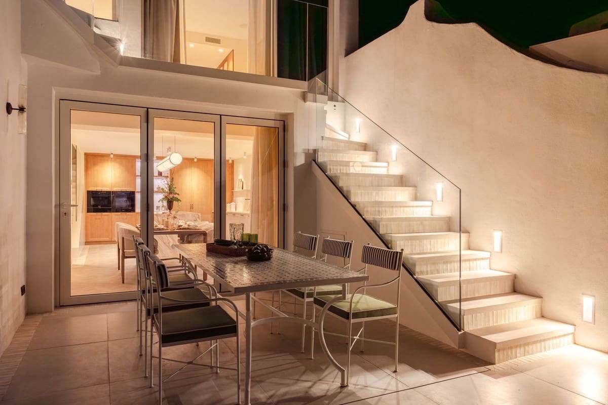 3 slaapkamer Halfvrijstaande villa te koop in Marbella met zwembad garage - € 5.995.000 (Ref: 9207123)