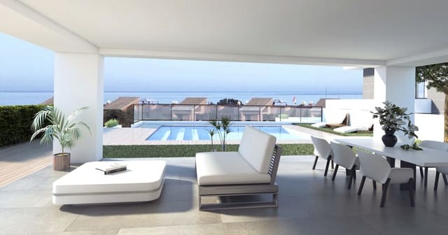 4 sovrum Villa till salu i La Duquesa / Puerto de la Duquesa, Manilva med pool garage - 730 000 € (Ref: 9293462)