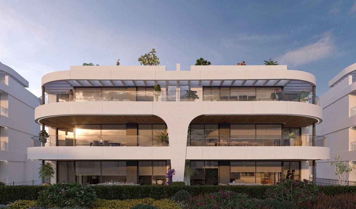 3 bedroom Apartment for sale in Estepona with garage - € 865,000 (Ref: 9297972)