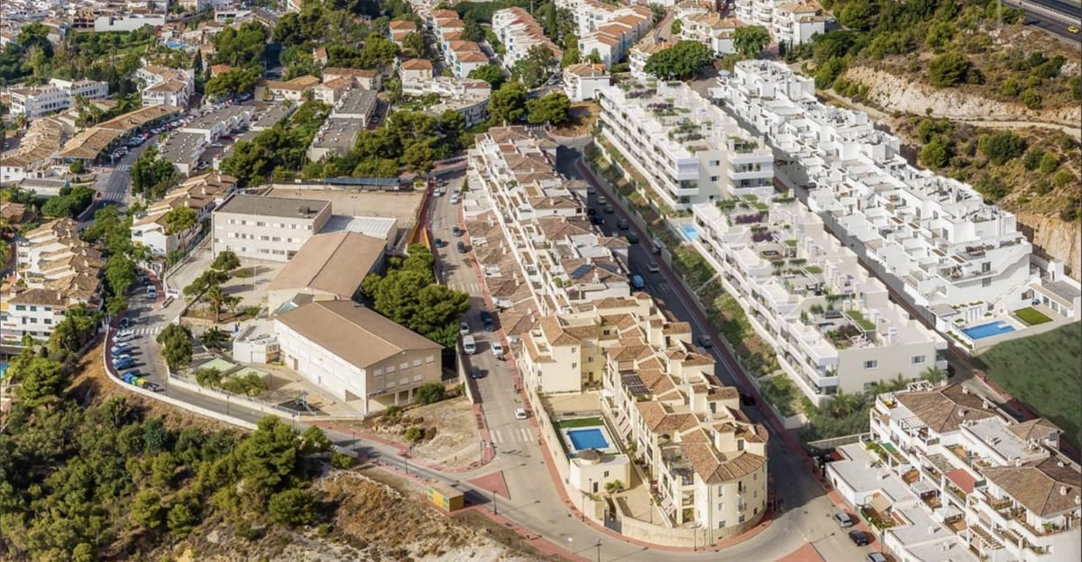 3 makuuhuone Kattohuoneisto myytävänä paikassa Benalmadena Costa mukana uima-altaan 
autotalli - 571 400 € (Ref: 9298837)