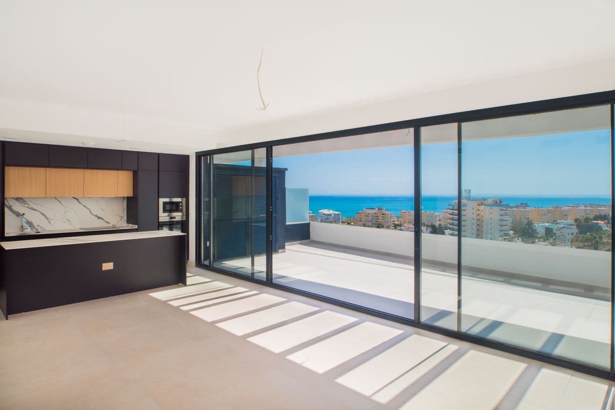 3 soveværelse Penthouse til salg i Torremolinos med swimmingpool garage - € 1.250.000 (Ref: 9336971)