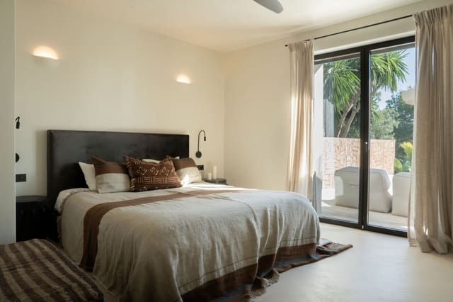 5 soverom Villa til salgs i Selwo, Estepona med svømmebasseng garasje - € 3 970 000 (Ref: 9339244)