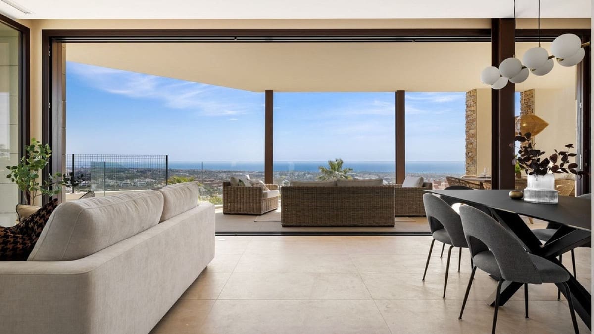 4 Zimmer Villa zu verkaufen in Benahavis mit Pool Garage - 1.850.000 € (Ref: 9383612)