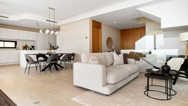 4 Zimmer Villa zu verkaufen in Benahavís mit Pool Garage - 1.850.000 € (Ref: 9383612)