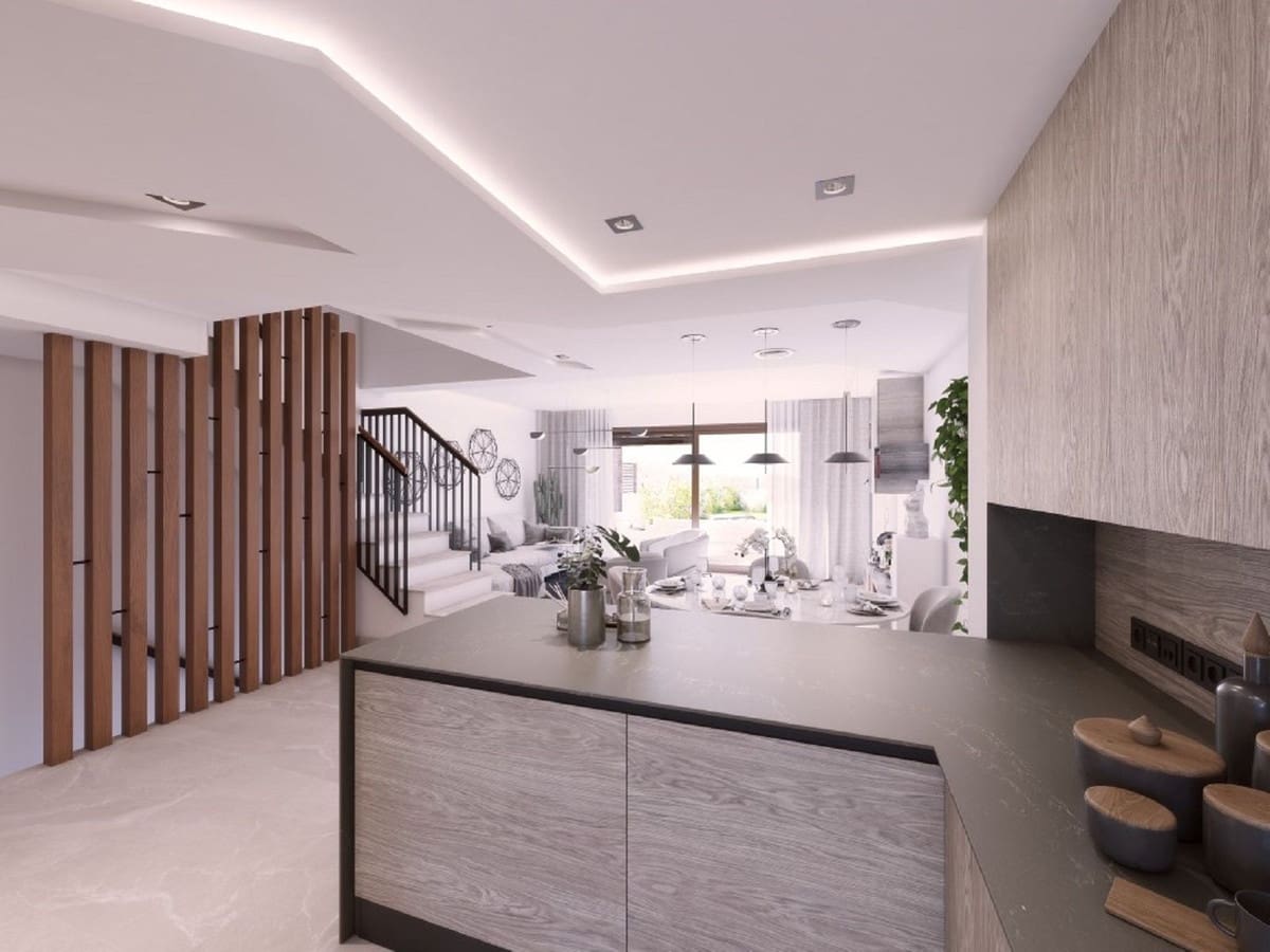 3 sypialnia Dom na sprzedaż w Istan z basenem garażem - 640 000 € (Ref: 9386647)