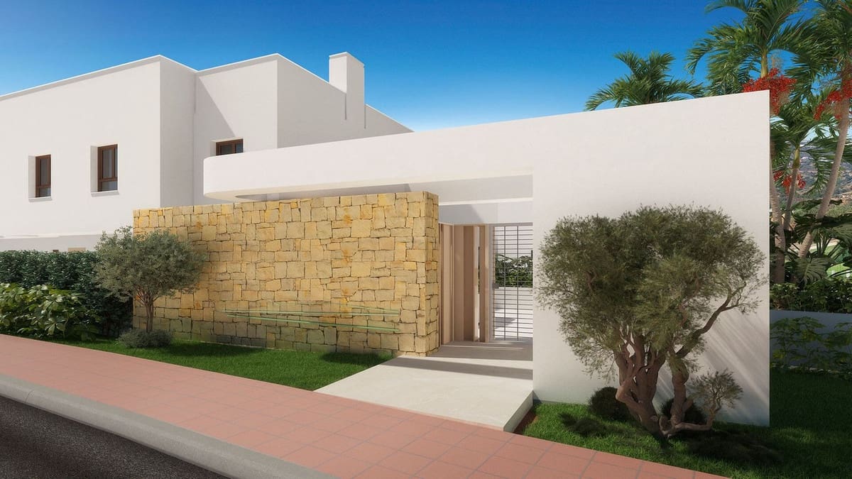 Casa de 3 habitaciones en La Cala Golf en venta con piscina garaje - 641.000 € (Ref: 9404478)