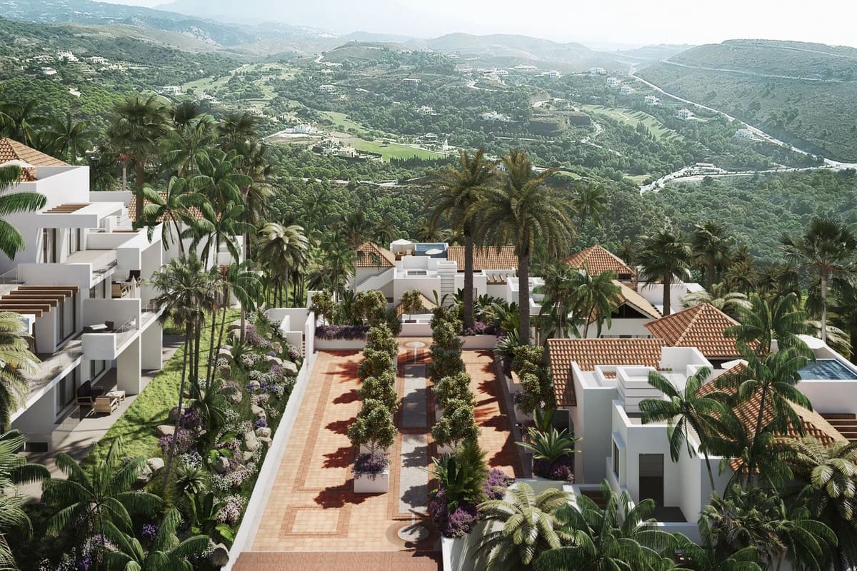2 bedroom Apartment for sale in Benahavis with pool garage - € 830,000 (Ref: 9414556)