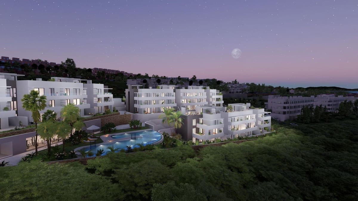 Ático de 2 habitaciones en Manilva en venta con piscina garaje - 440.581 € (Ref: 9496501)