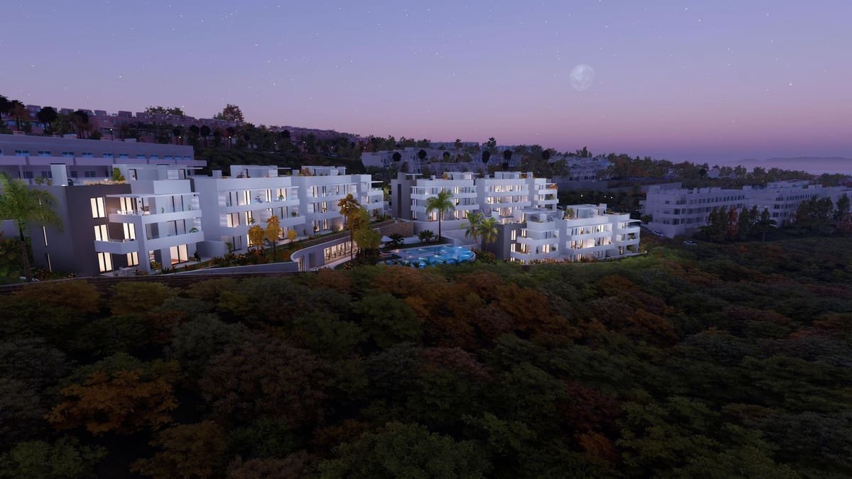 2 bedroom Penthouse for sale in Manilva with pool garage - € 440,581 (Ref: 9496501)