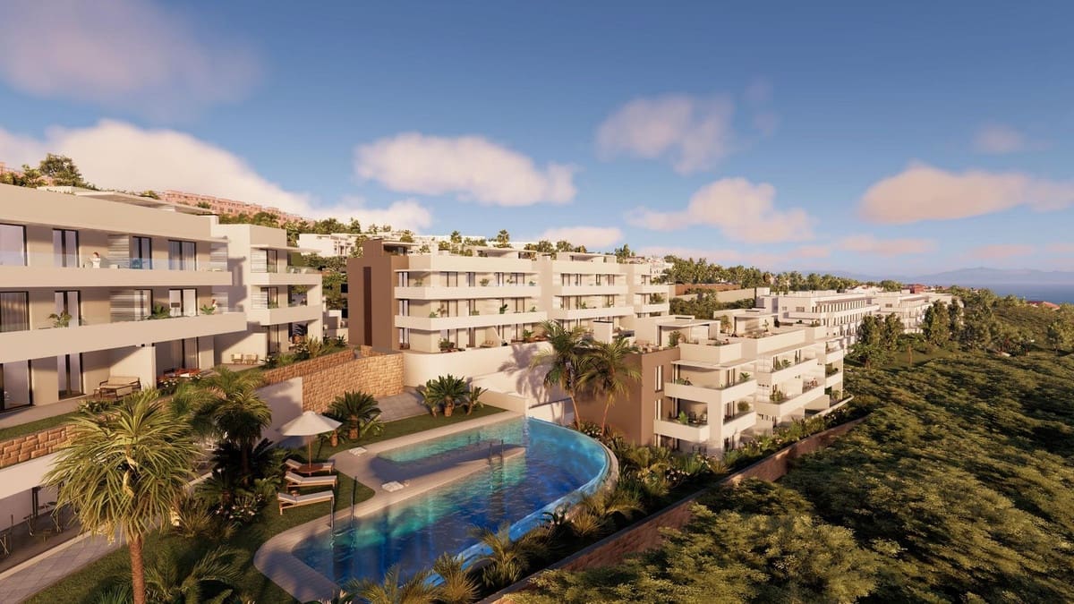 2 bedroom Penthouse for sale in Manilva with pool garage - € 440,581 (Ref: 9496501)
