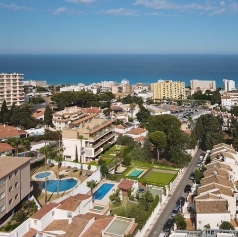 3 soveværelse Penthouse til salg i Torremolinos med swimmingpool garage - € 790.000 (Ref: 9499931)